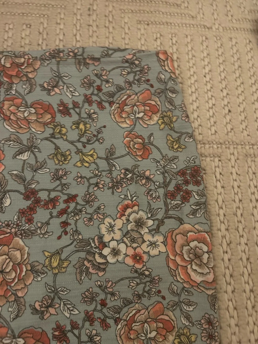 Loft Women's Sz 4 Cotton Blend Y2K Inspired Blue Pink Floral Pencil Skirt